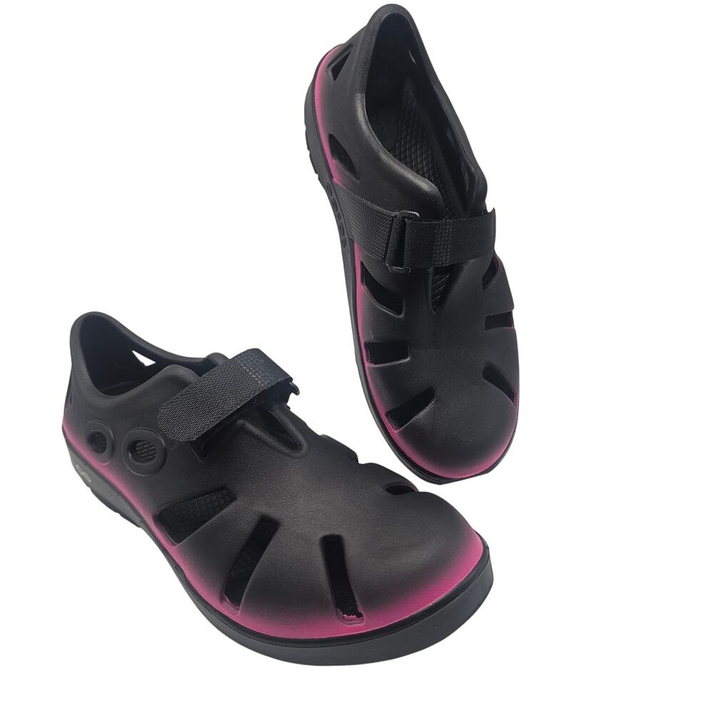 Oofos Oocandoo Recovery Sandals in Black/Pink Ombre Colorway W11 / M9 Unisex